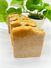 Load image into Gallery viewer, Papaya and Mango Turmeric Lightening Soap